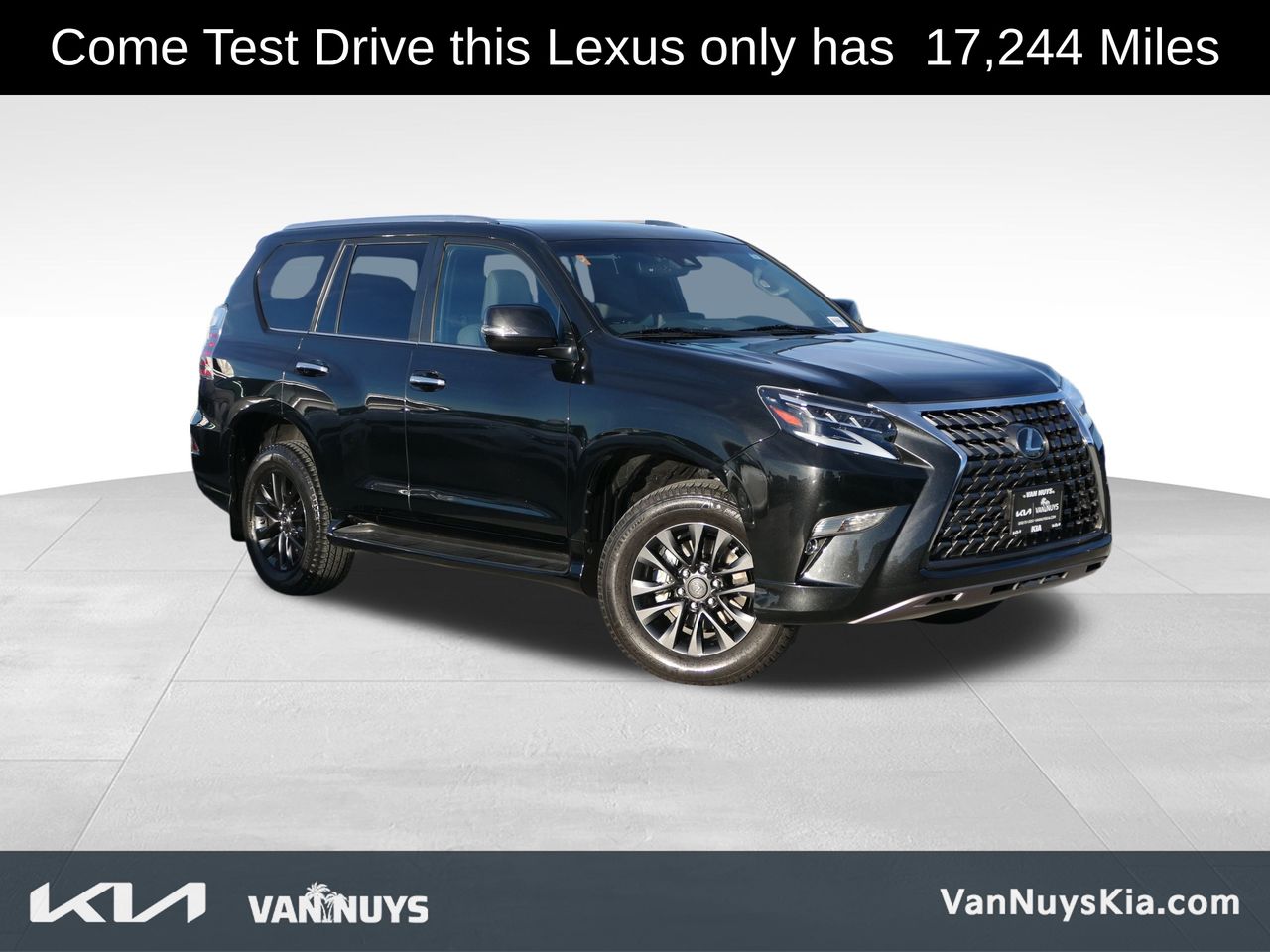 2023 Lexus GX PREMIUM's photo
