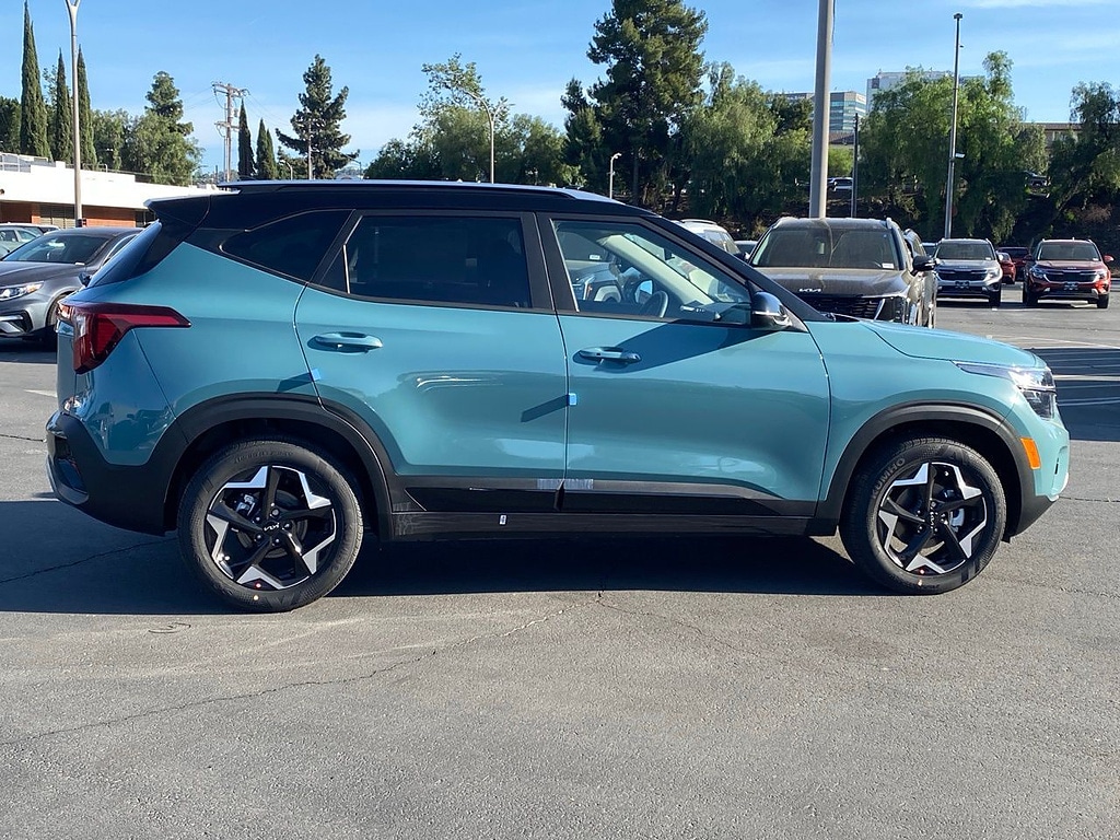 New 2026 Kia Seltos S SUV
