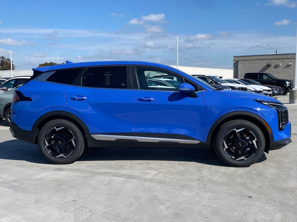 New 2026 Kia Sportage EX SUV