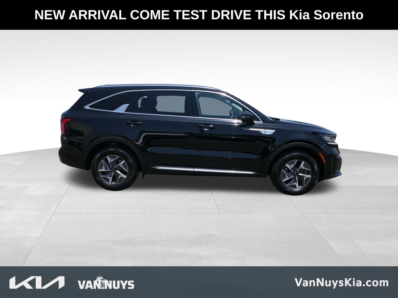 Used 2023 Kia Sorento EX Hybrid with VIN KNDRH4LG5P5188625 for sale in Los Angeles, CA