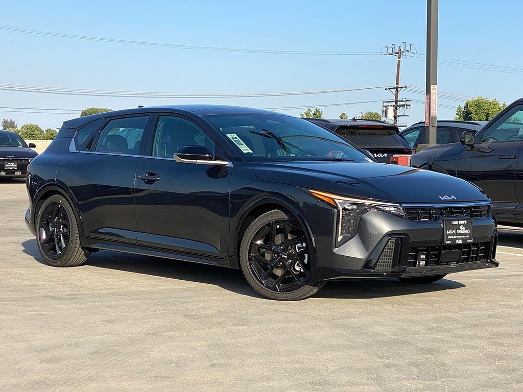 Kia K4 Hatchback