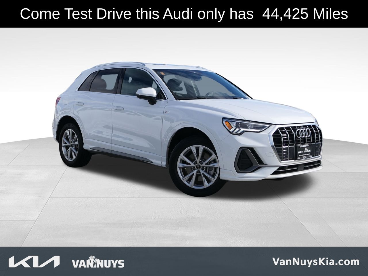 2024 Audi Q3 S Line Premium's photo