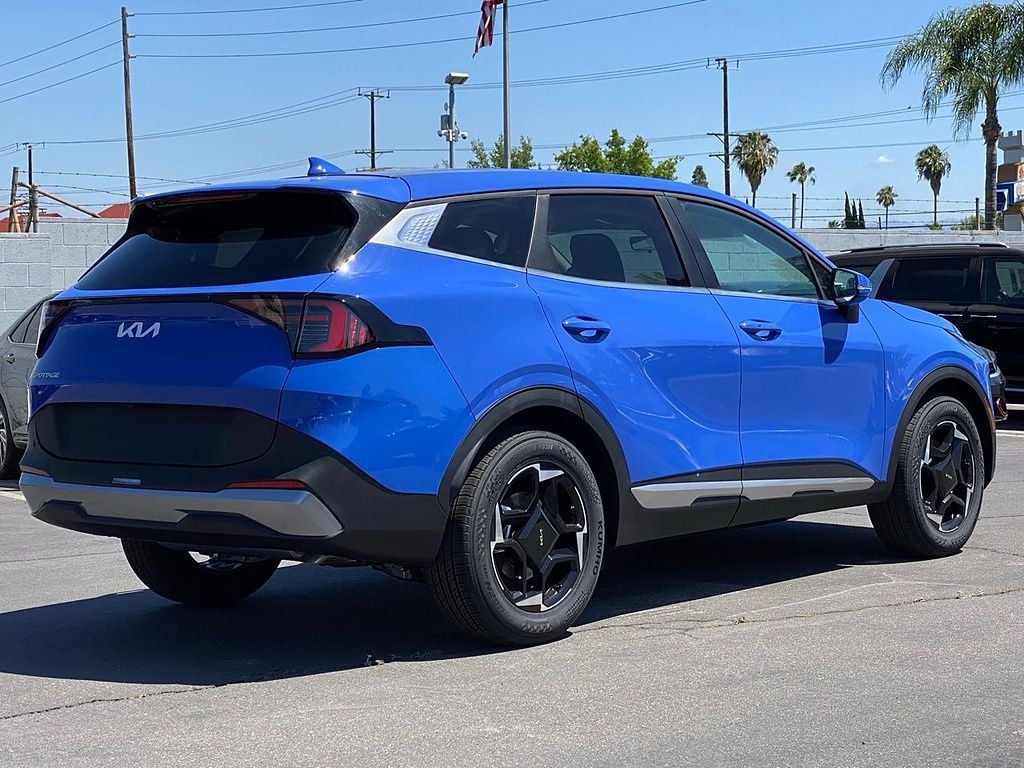 New 2026 Kia Sportage EX SUV