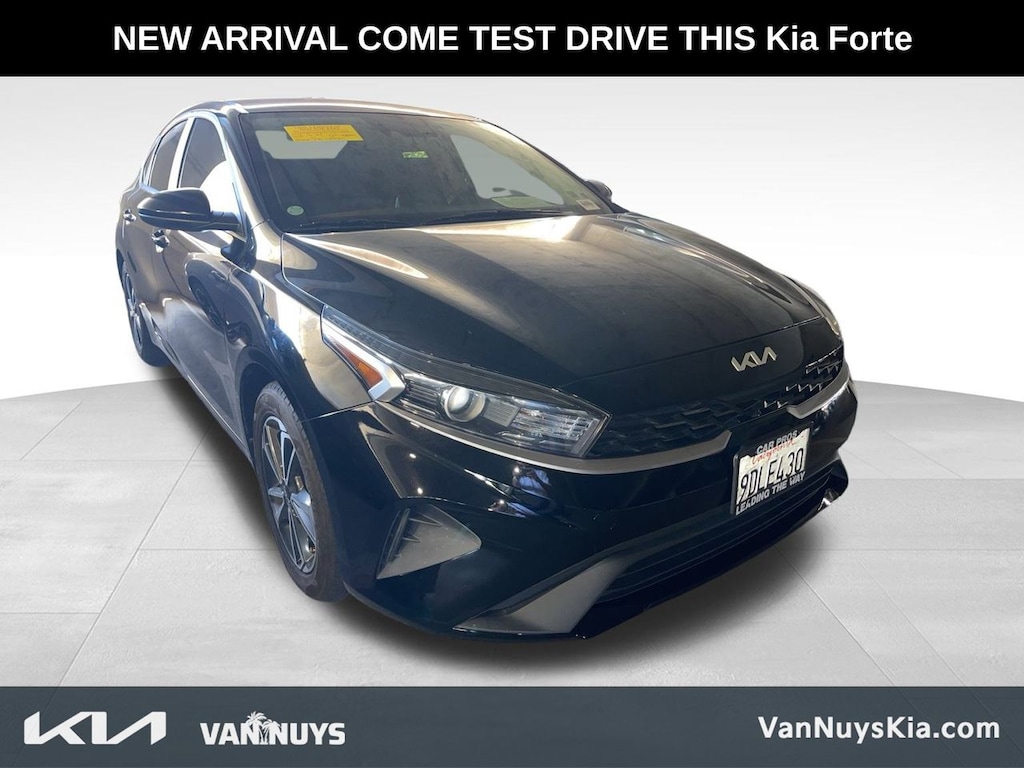 Used 2023 Kia Forte LXS Sedan