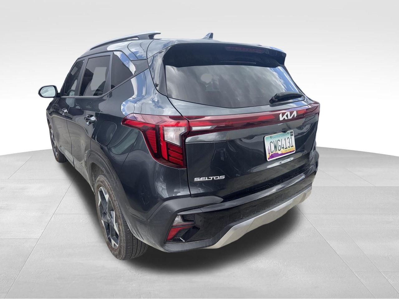 2025 Kia Seltos S photo 5