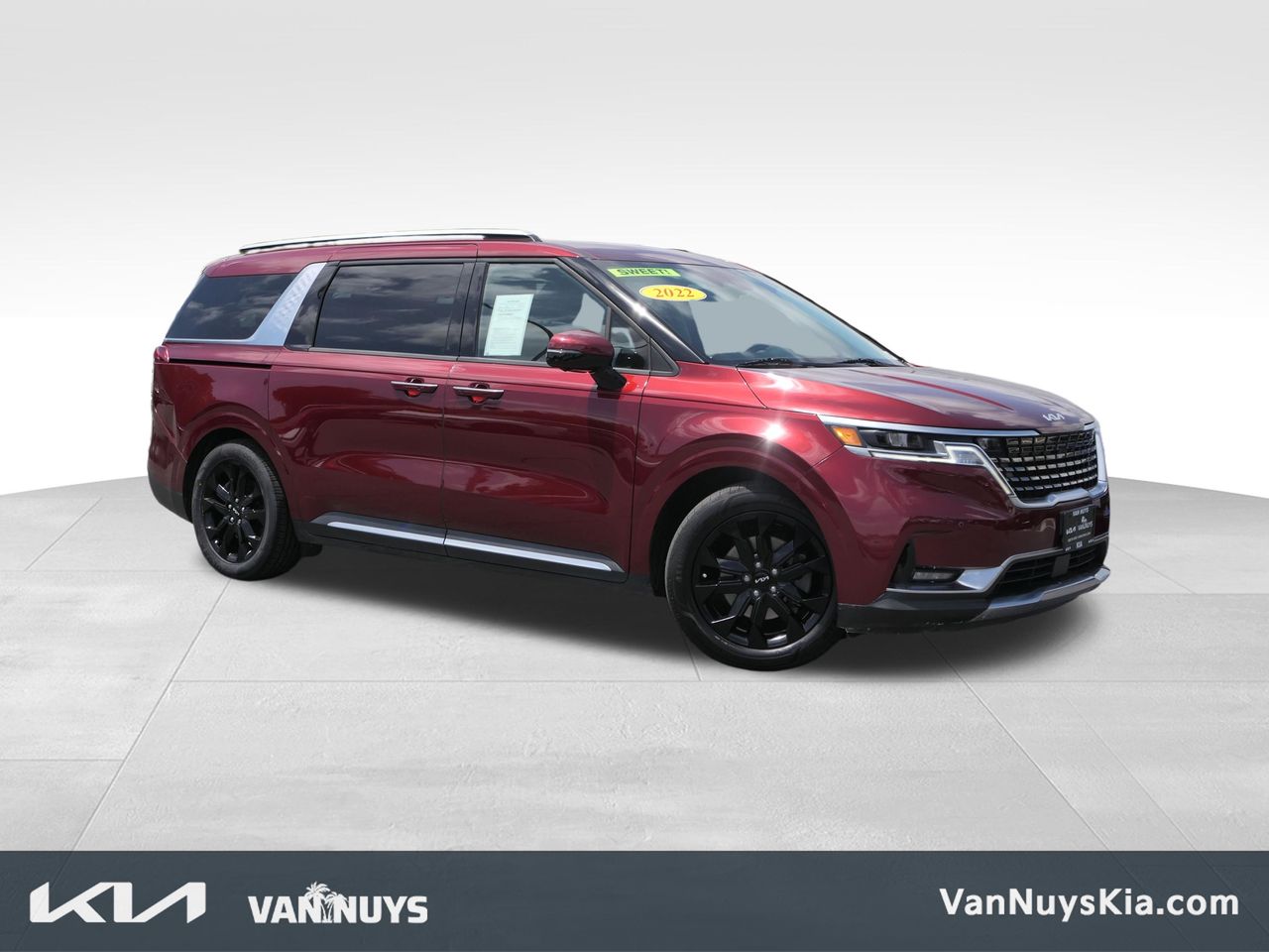 2022 Kia Sedona SX's photo