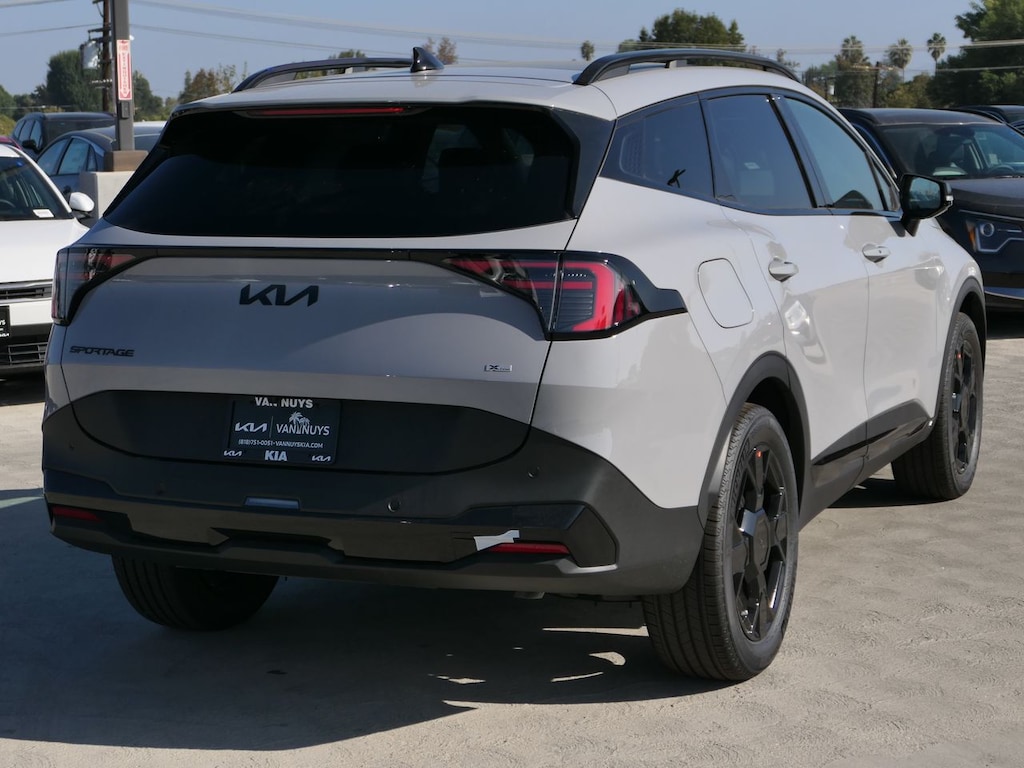 New 2026 Kia Sportage Plug-In Hybrid X-Line SUV
