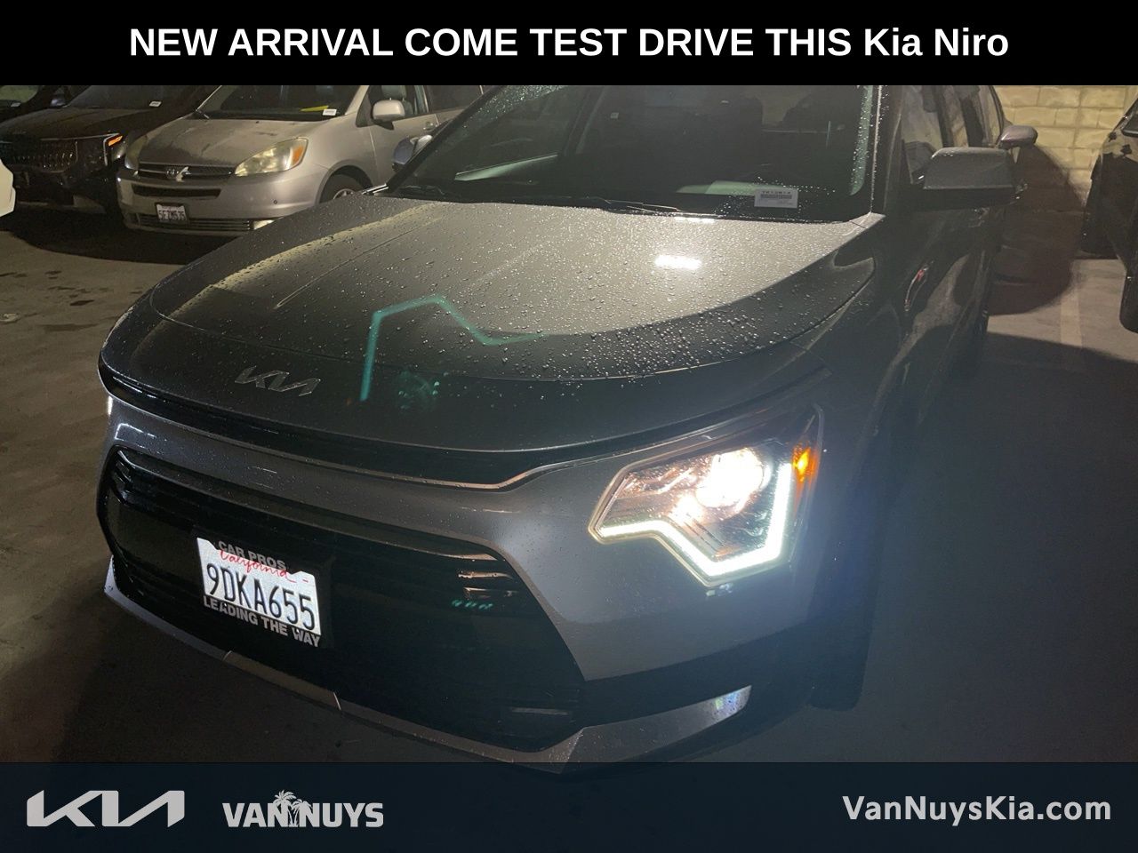 2023 Kia Niro EX Touring photo 2