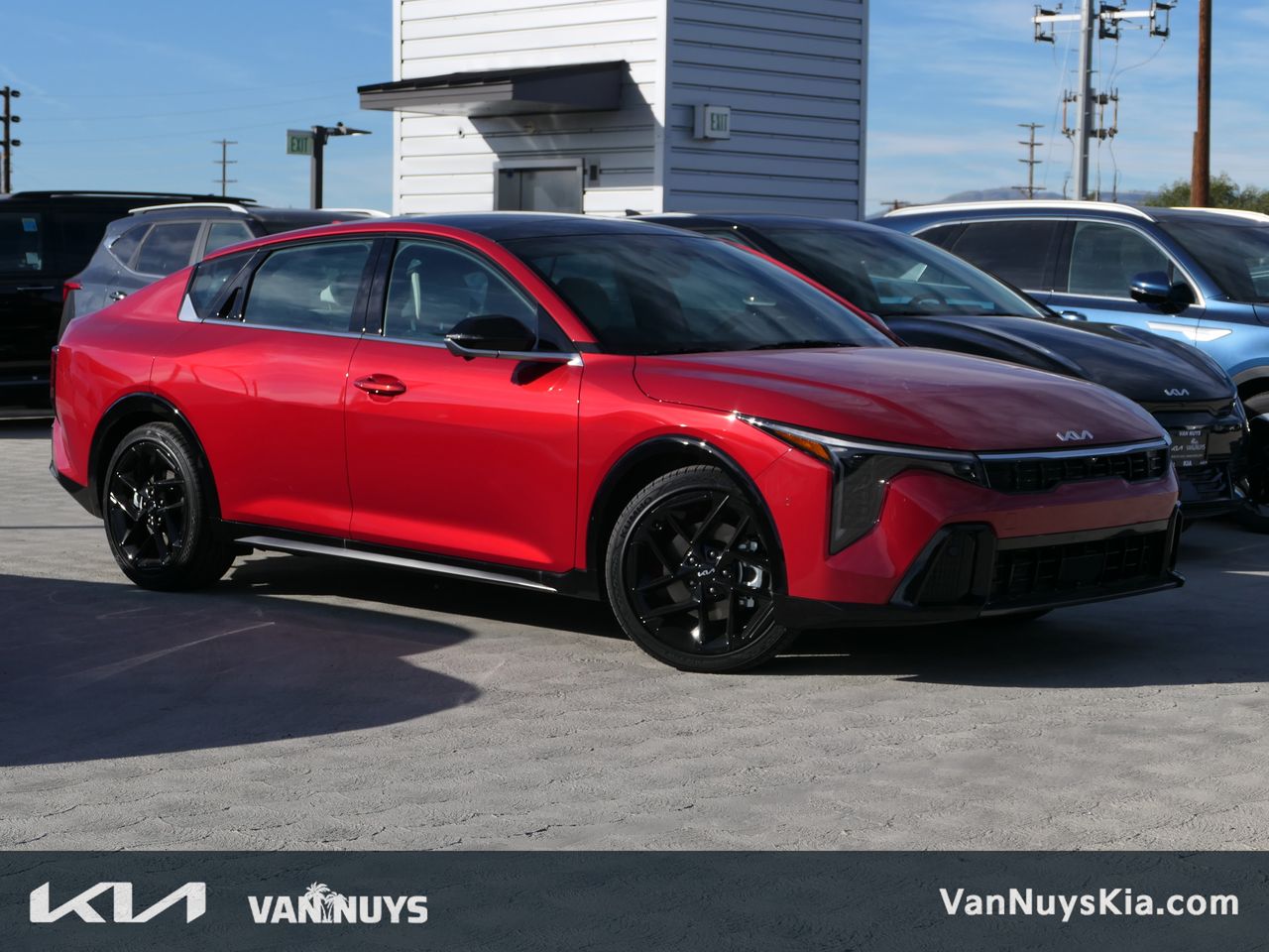 2025 Kia K4 GT-Line Turbo's photo