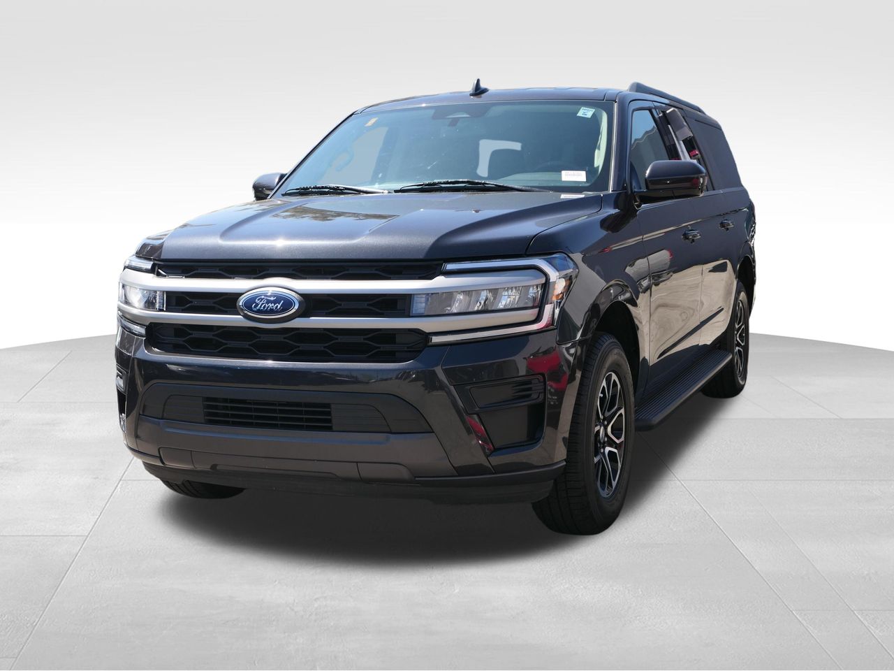 2024 Ford Expedition Max XLT photo 5