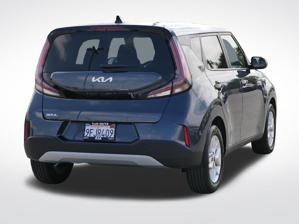 Certified 2023 Kia Soul LX Hatchback
