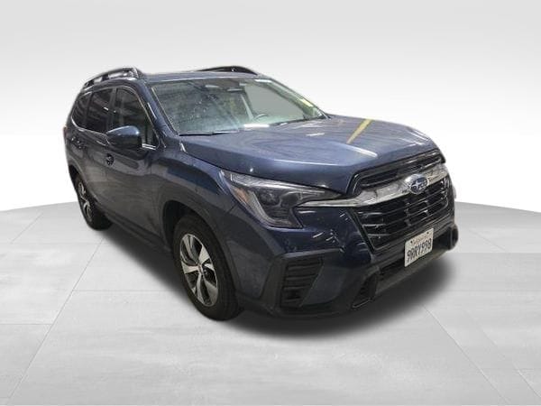 2025 Subaru Ascent Premium photo 4