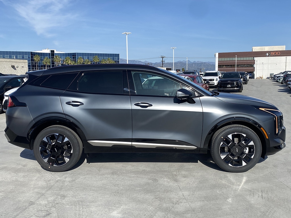 New 2026 Kia Sportage Hybrid SX-Prestige SUV