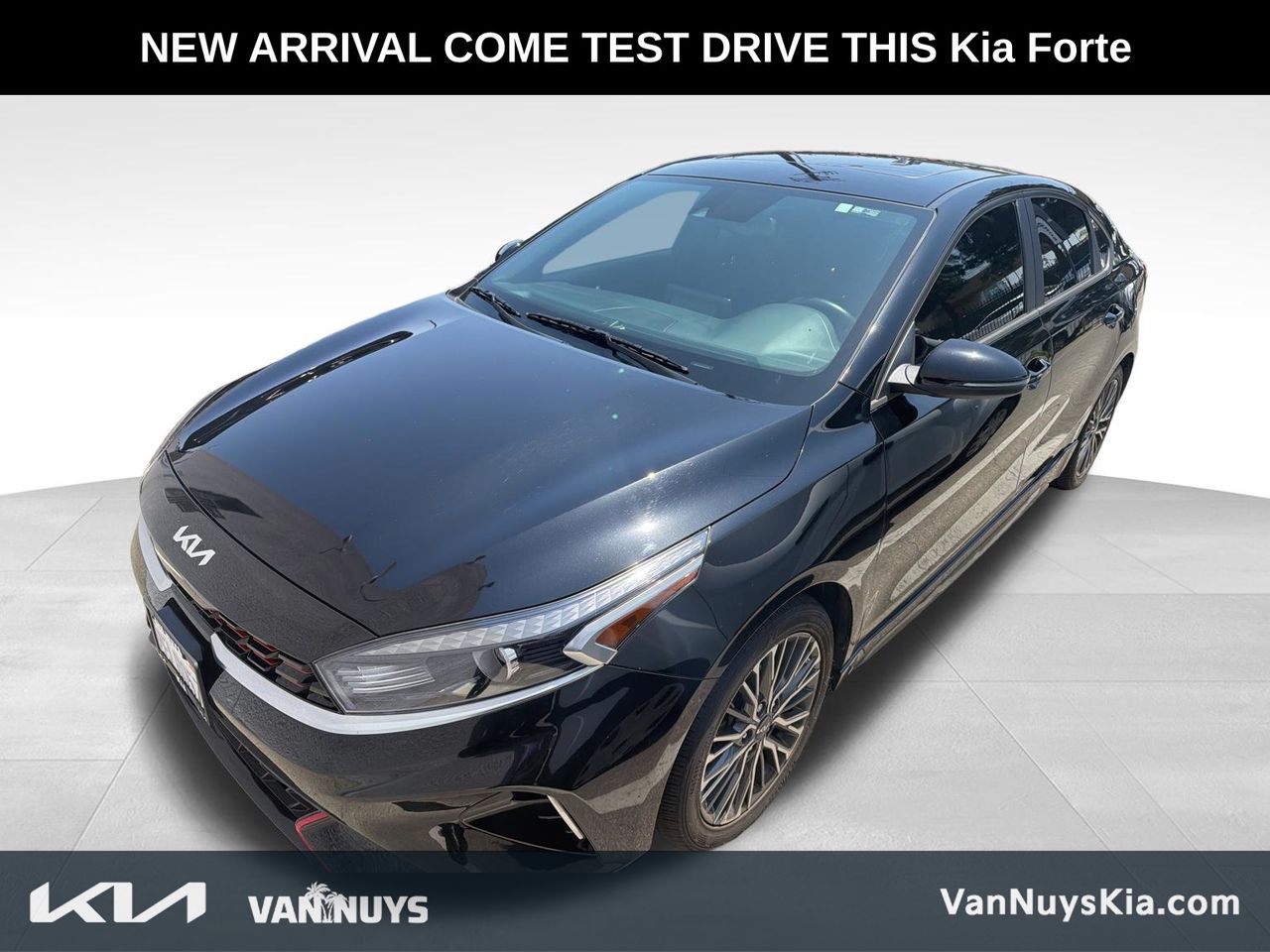 2023 Kia Forte GT-Line AT's photo
