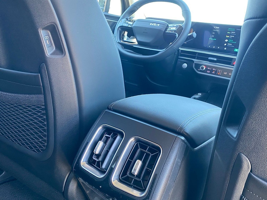 2026 Kia Sorento EX Hybrid - Photo 22