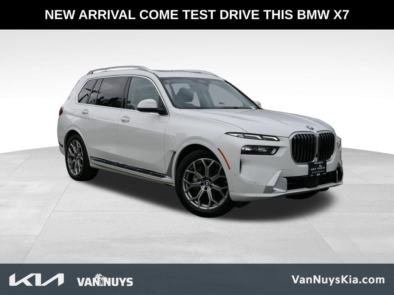 2024 BMW X7 40i's photo