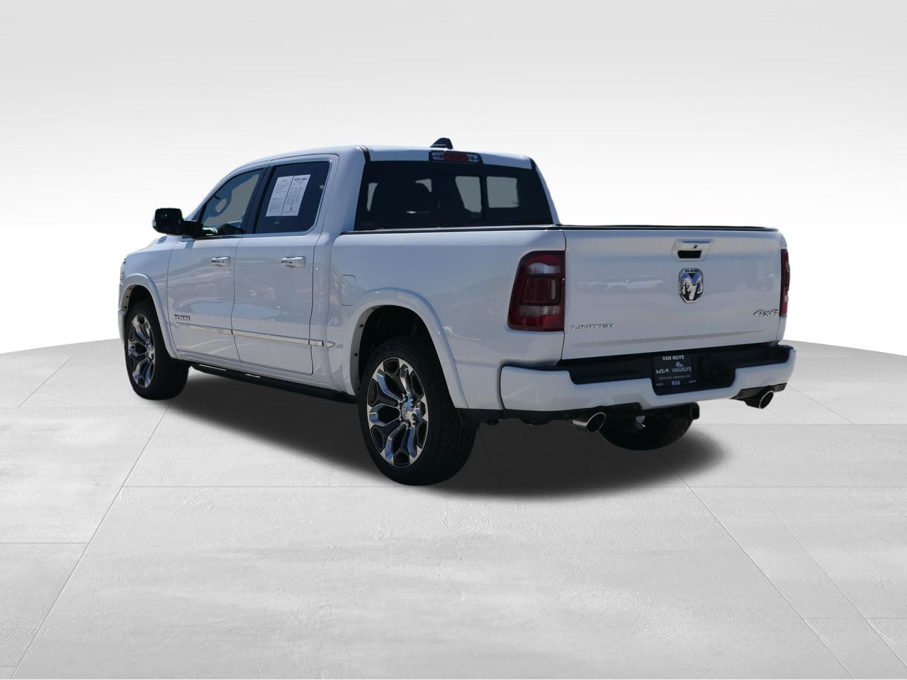 2022 Ram 1500 Limited photo 6