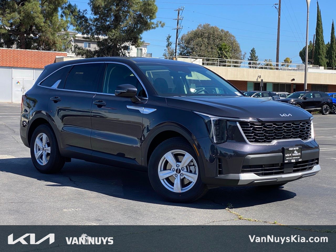 2026 Kia Sorento LX AT's photo