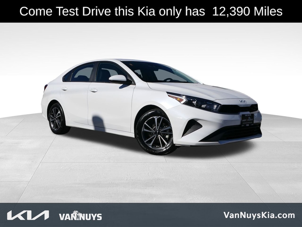 Used 2023 Kia Forte LXS Sedan