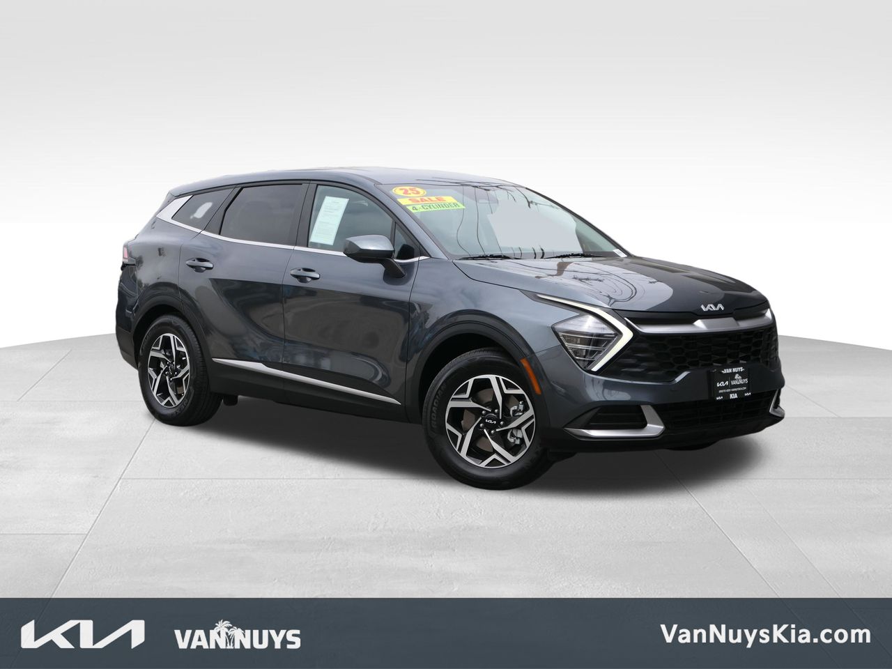 2025 Kia Sportage 2.5 LX AT's photo