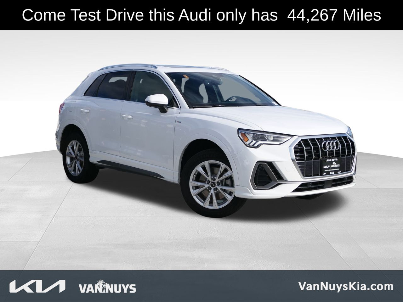 2024 Audi Q3 S Line Premium's photo