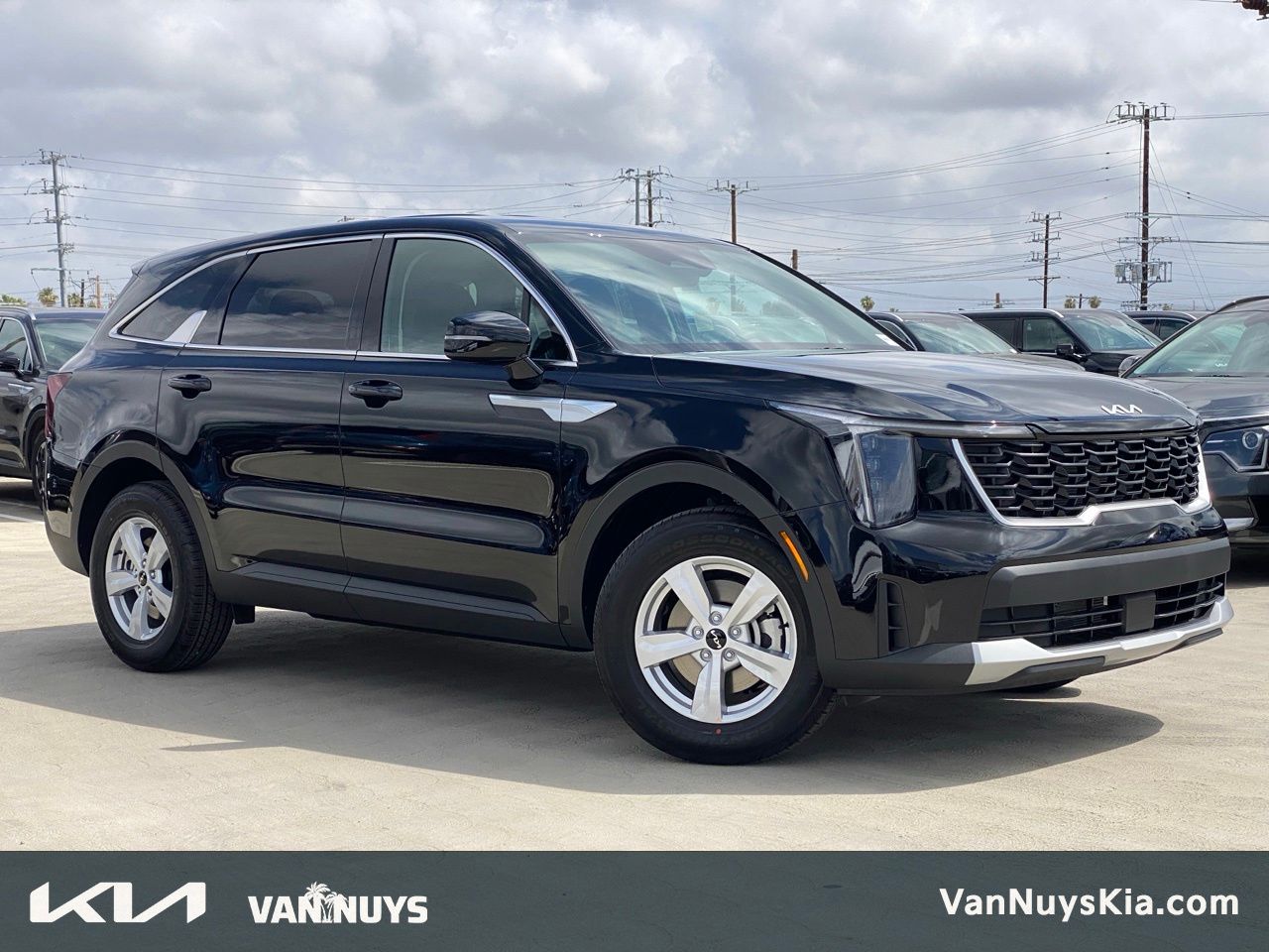 2026 Kia Sorento LX AT's photo