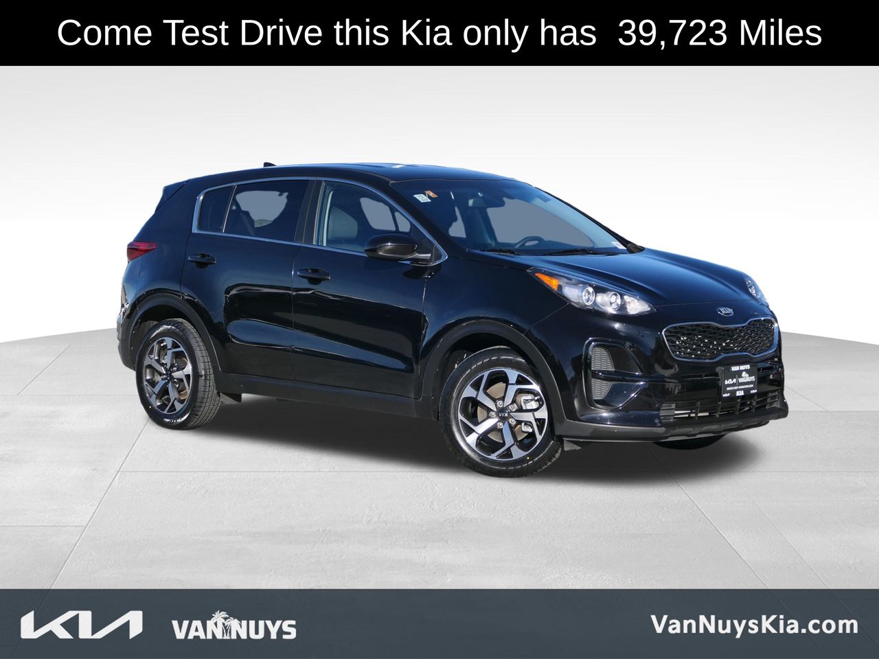 2022 Kia Sportage LX's photo