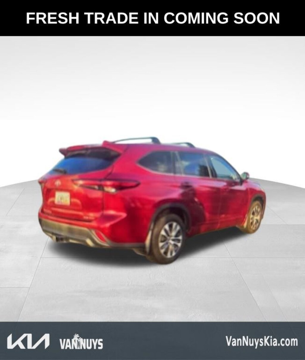 Used 2022 Toyota Highlander XLE SUV