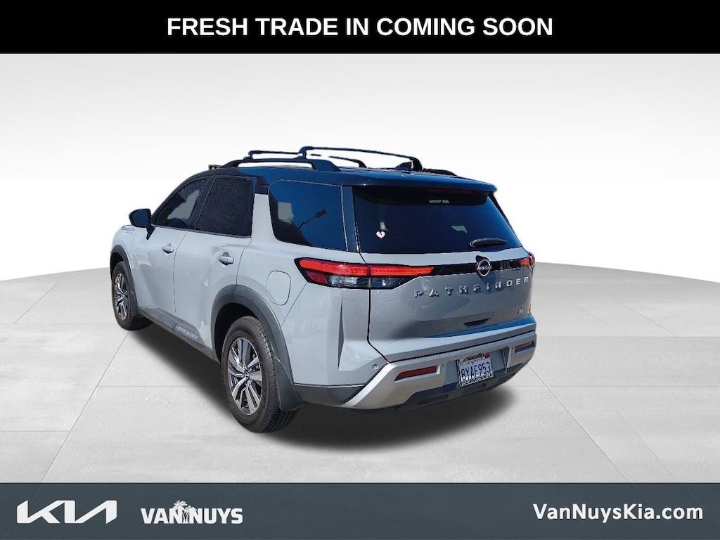 Used 2022 Nissan Pathfinder SL SUV