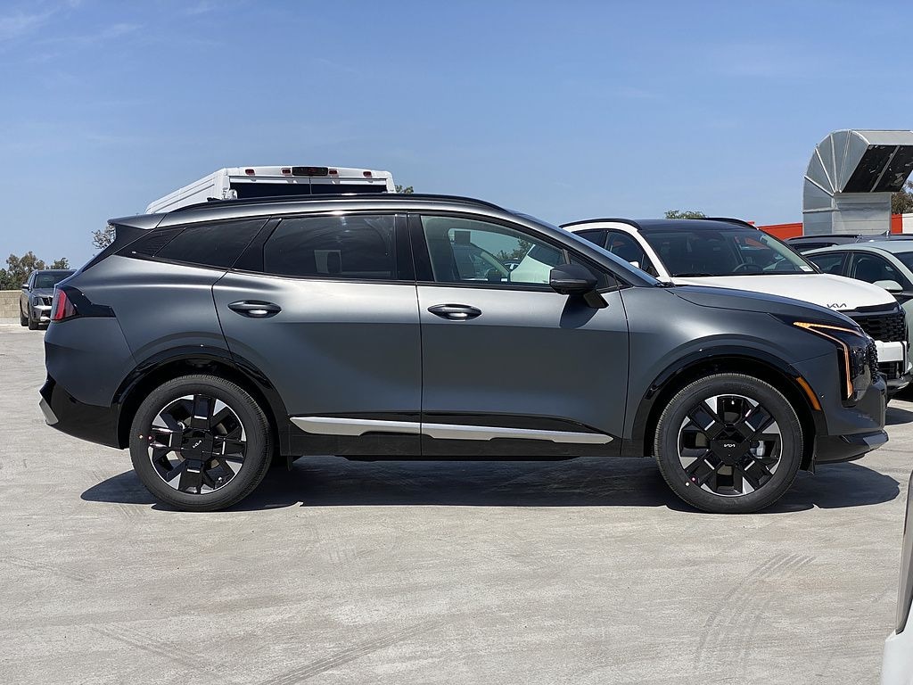 New 2026 Kia Sportage Hybrid SX-Prestige SUV