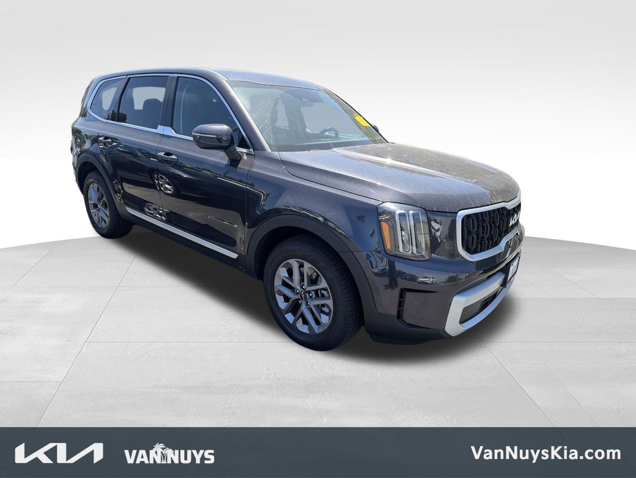 2025 Kia Telluride LX FWD's photo