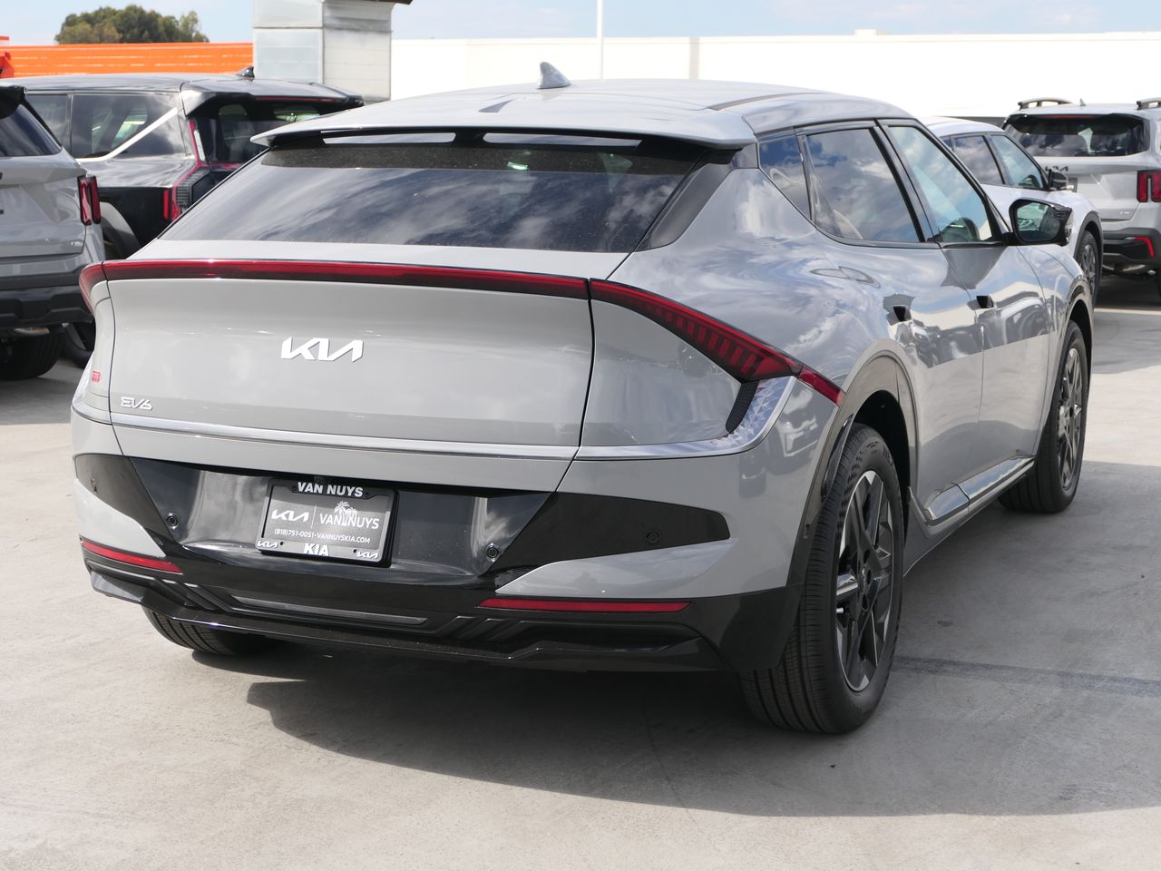 2025 Kia EV6 Wind photo 3