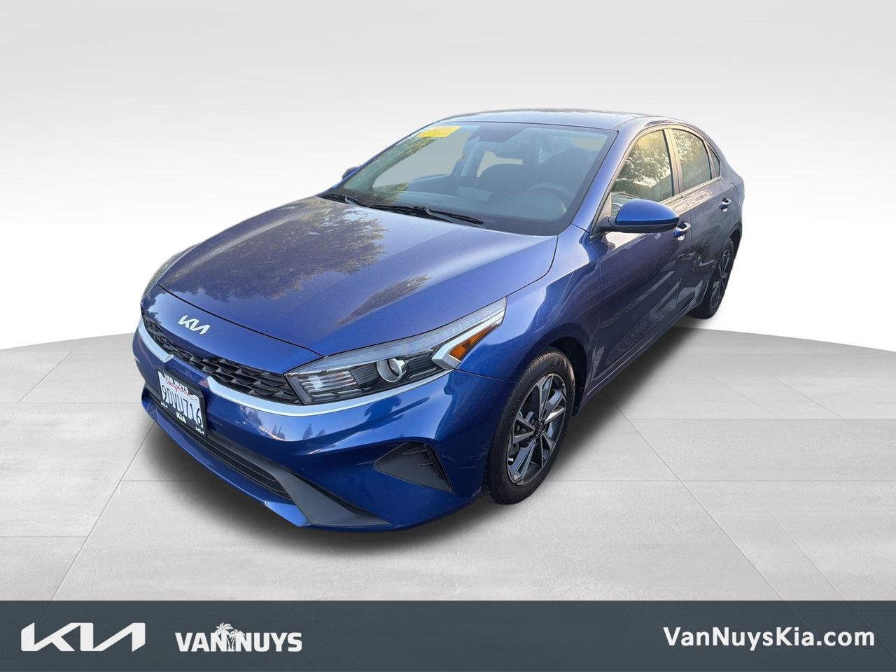 2023 Kia Forte LXS AT's photo