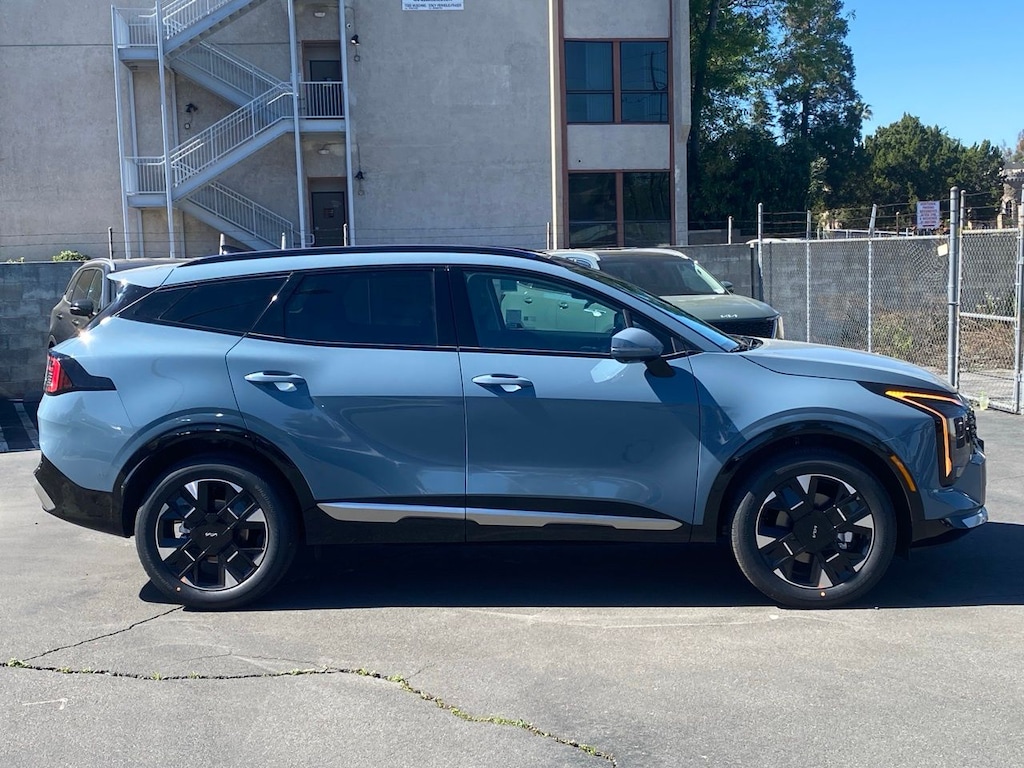 New 2026 Kia Sportage Hybrid SX-Prestige SUV