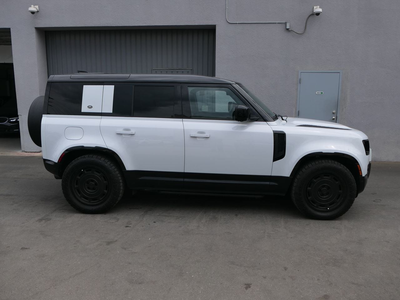 SALEWEEEXP2195554