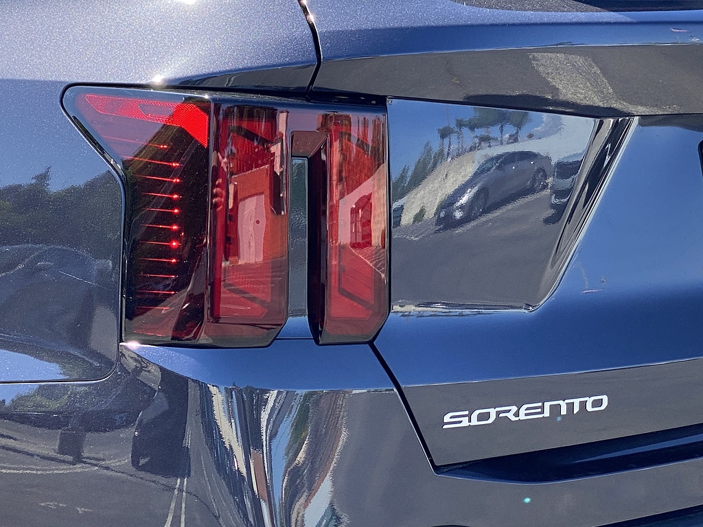 New 2026 Kia Sorento LX SUV