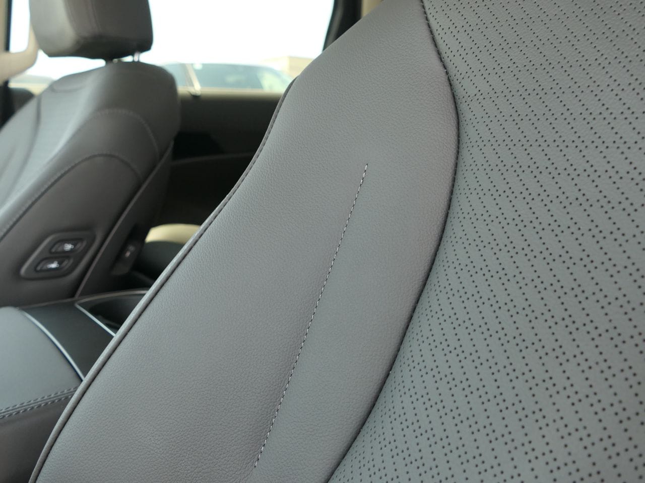 2026 Kia Carnival SX Prestige - Photo 11