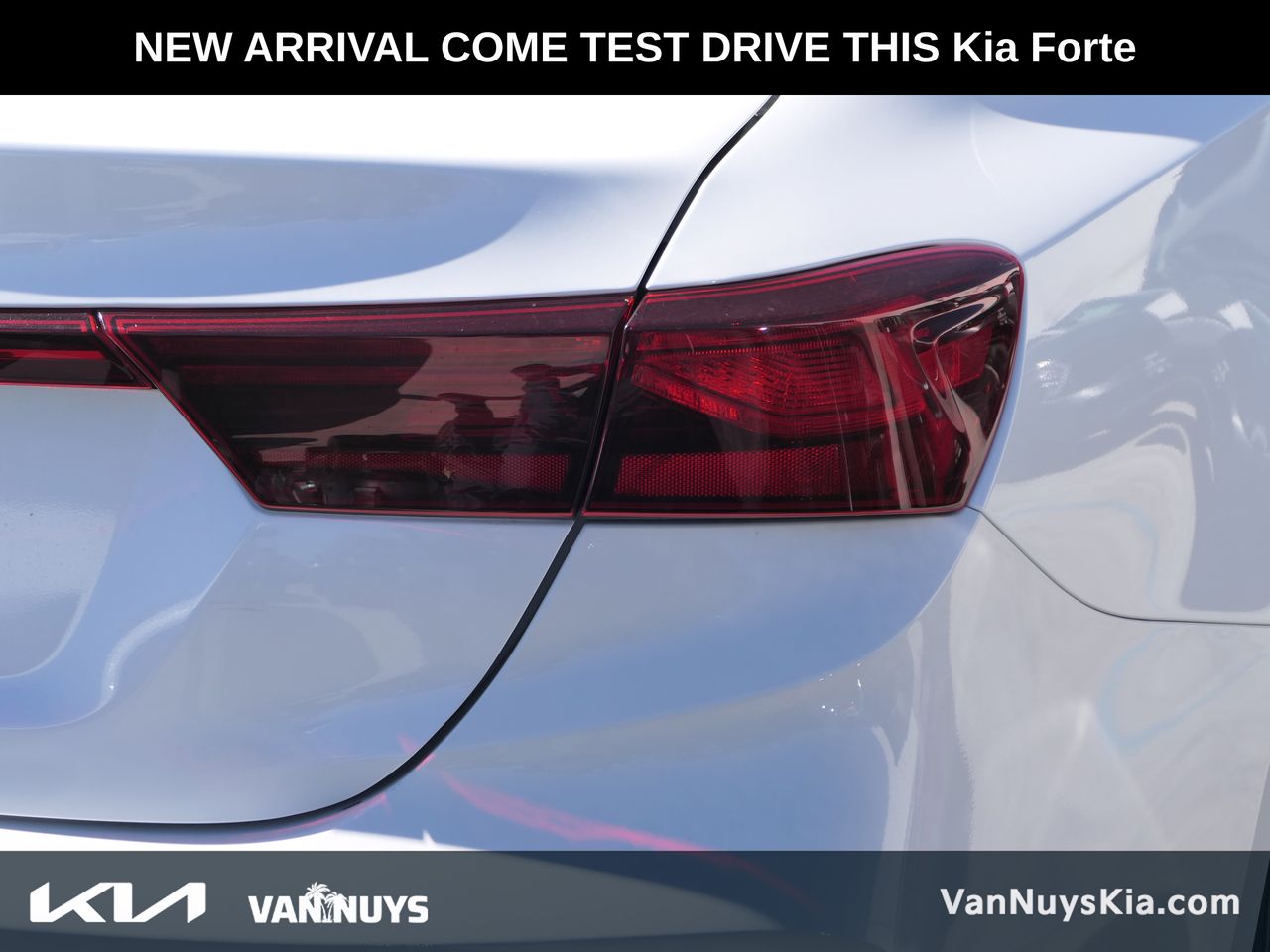 2023 Kia Forte LXS photo 4