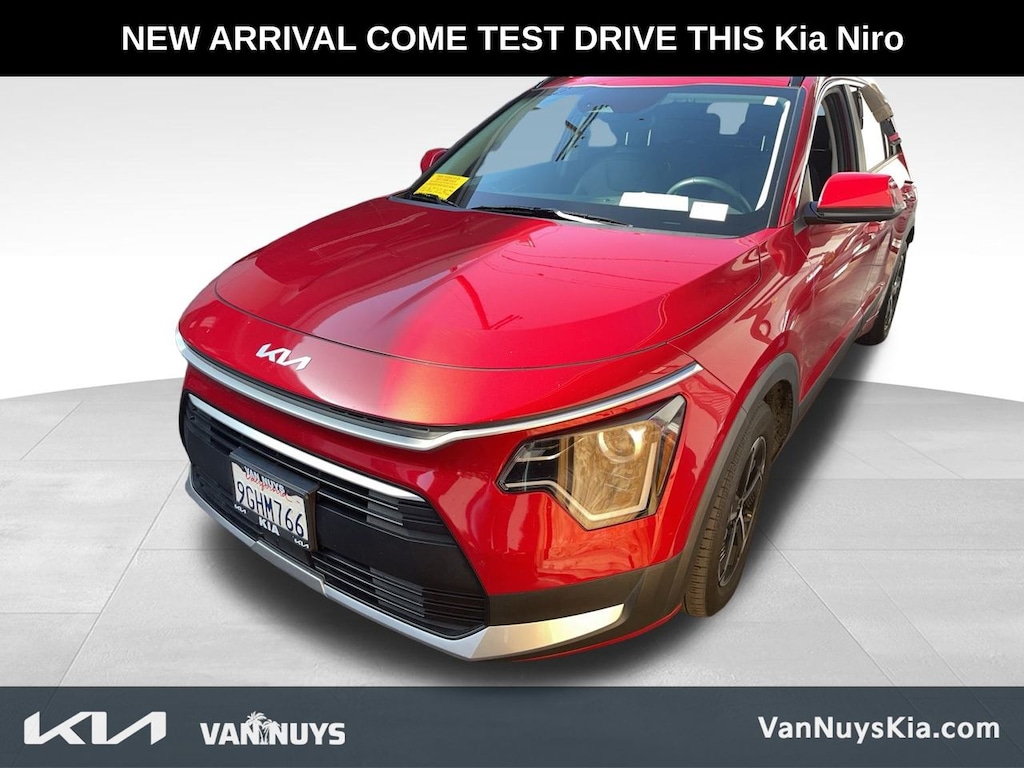 Used 2023 Kia Niro EX SUV