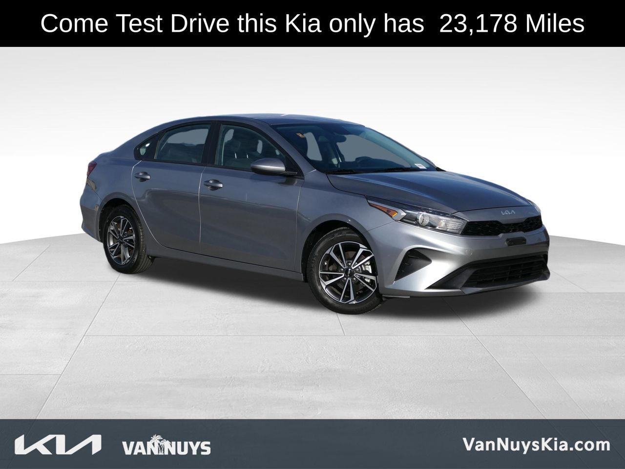 2023 Kia Forte LXS's photo