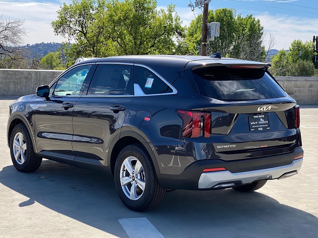 New 2026 Kia Sorento LX SUV