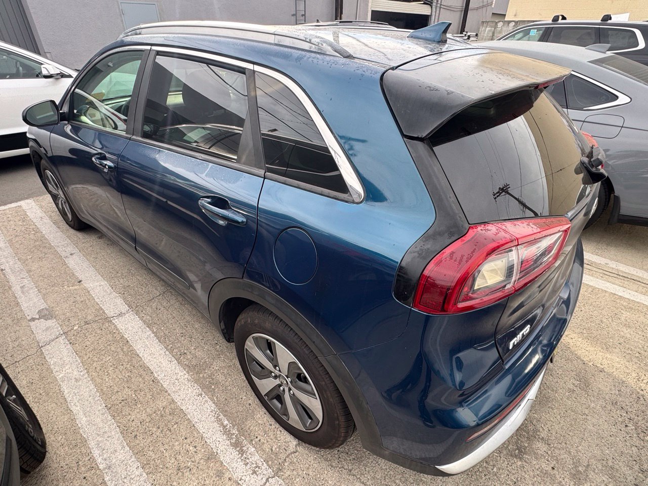 Used 2019 Kia Niro LX SUV