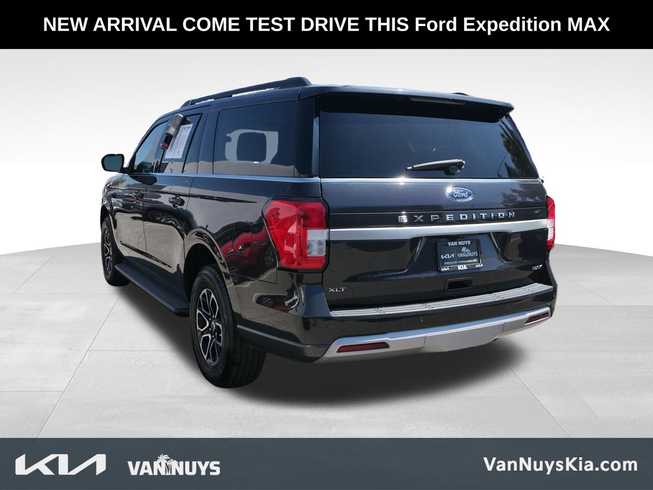 2024 Ford Expedition Max XLT photo 4