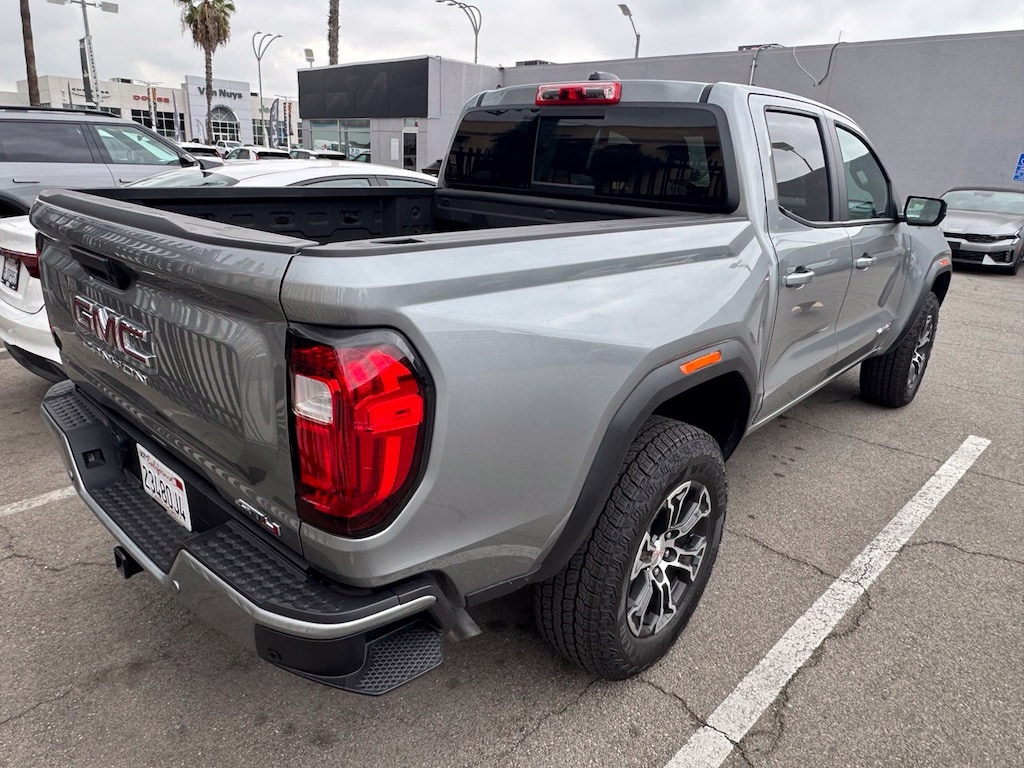 Used 2025 GMC Canyon AT4 Truck