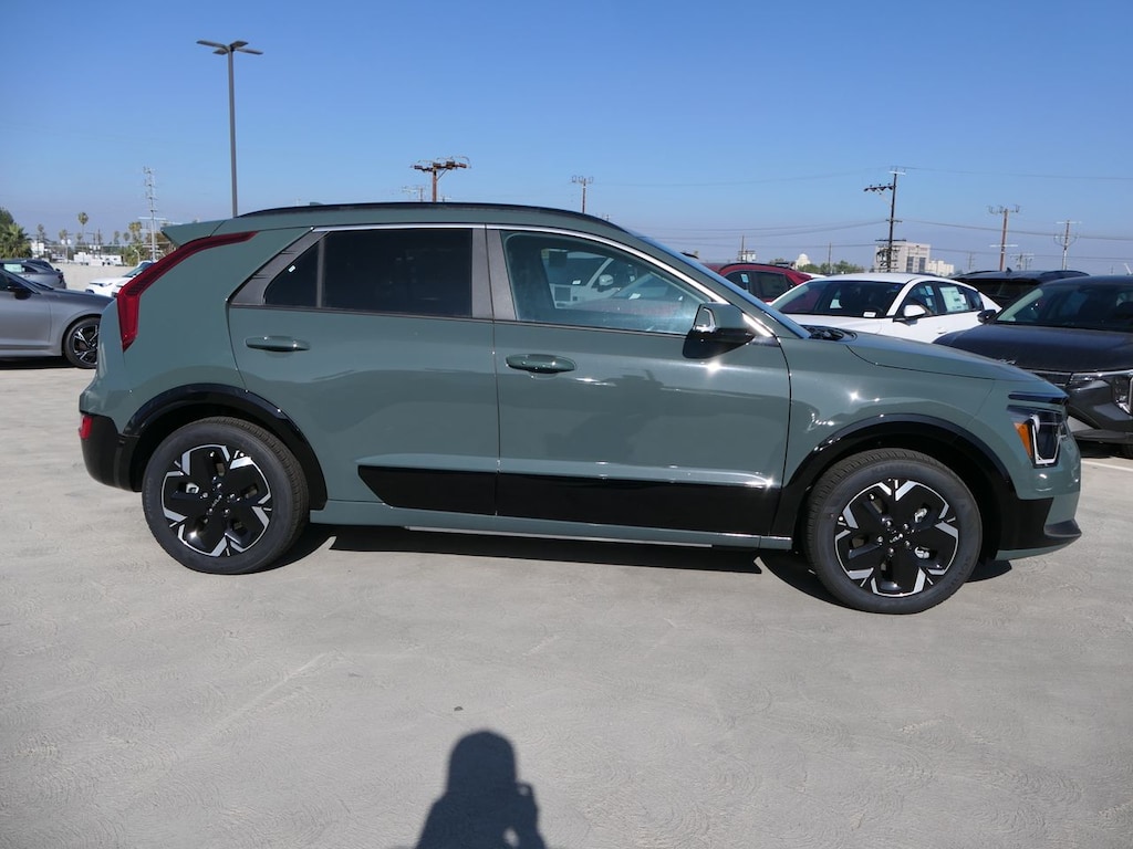New 2025 Kia Niro EV Wind SUV