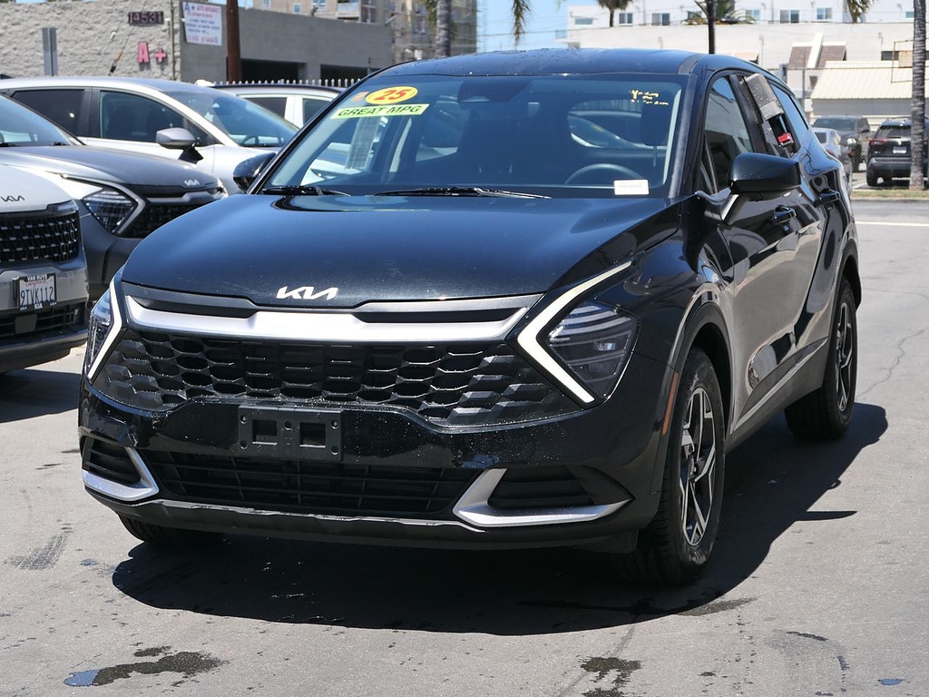 2025 Kia Sportage LX - Photo 6