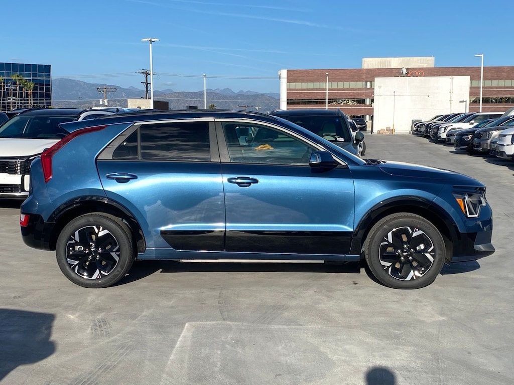 New 2026 Kia Niro EV Wind SUV
