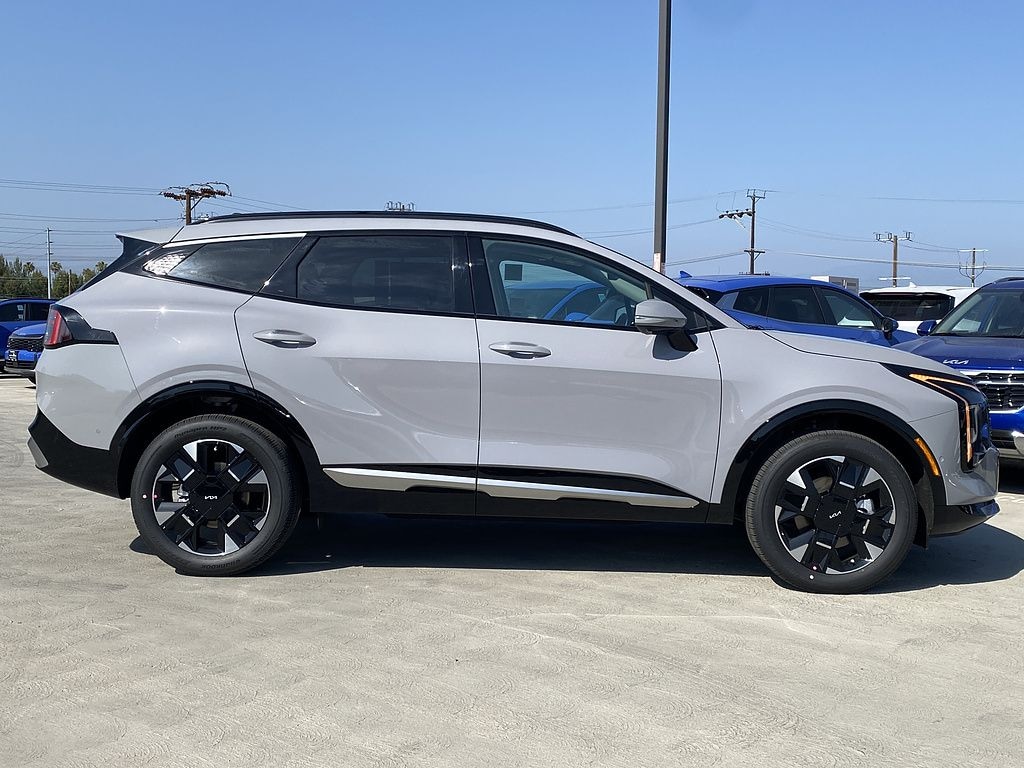 New 2026 Kia Sportage Hybrid SX-Prestige SUV