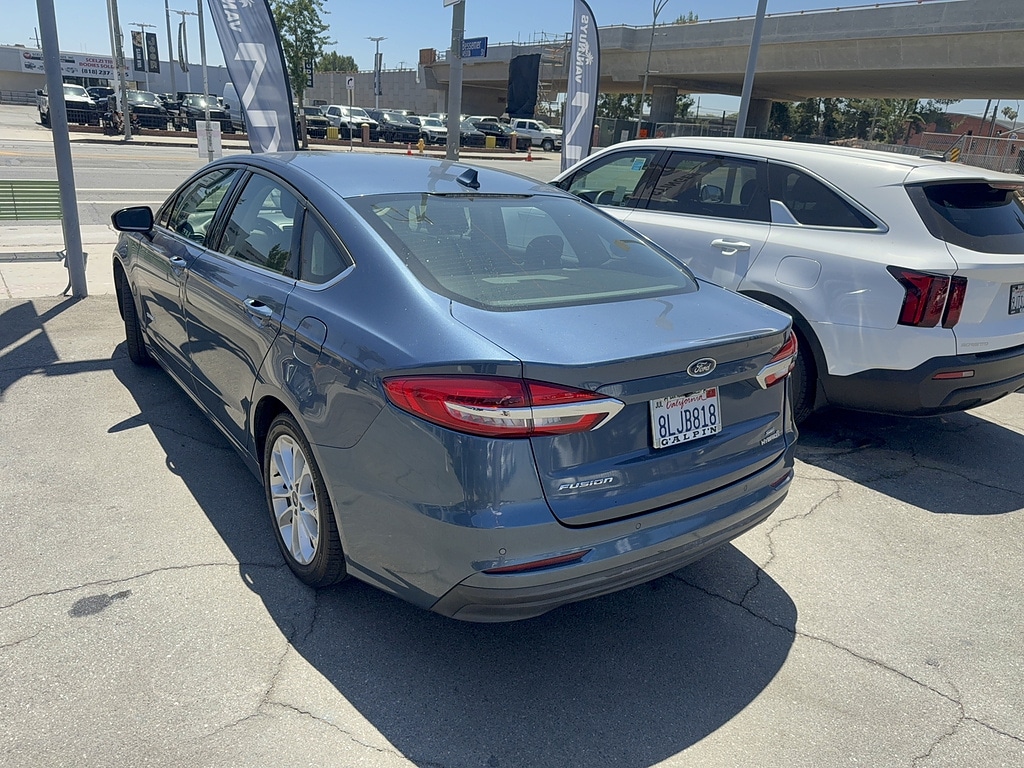 Used 2019 Ford Fusion Hybrid SE Sedan