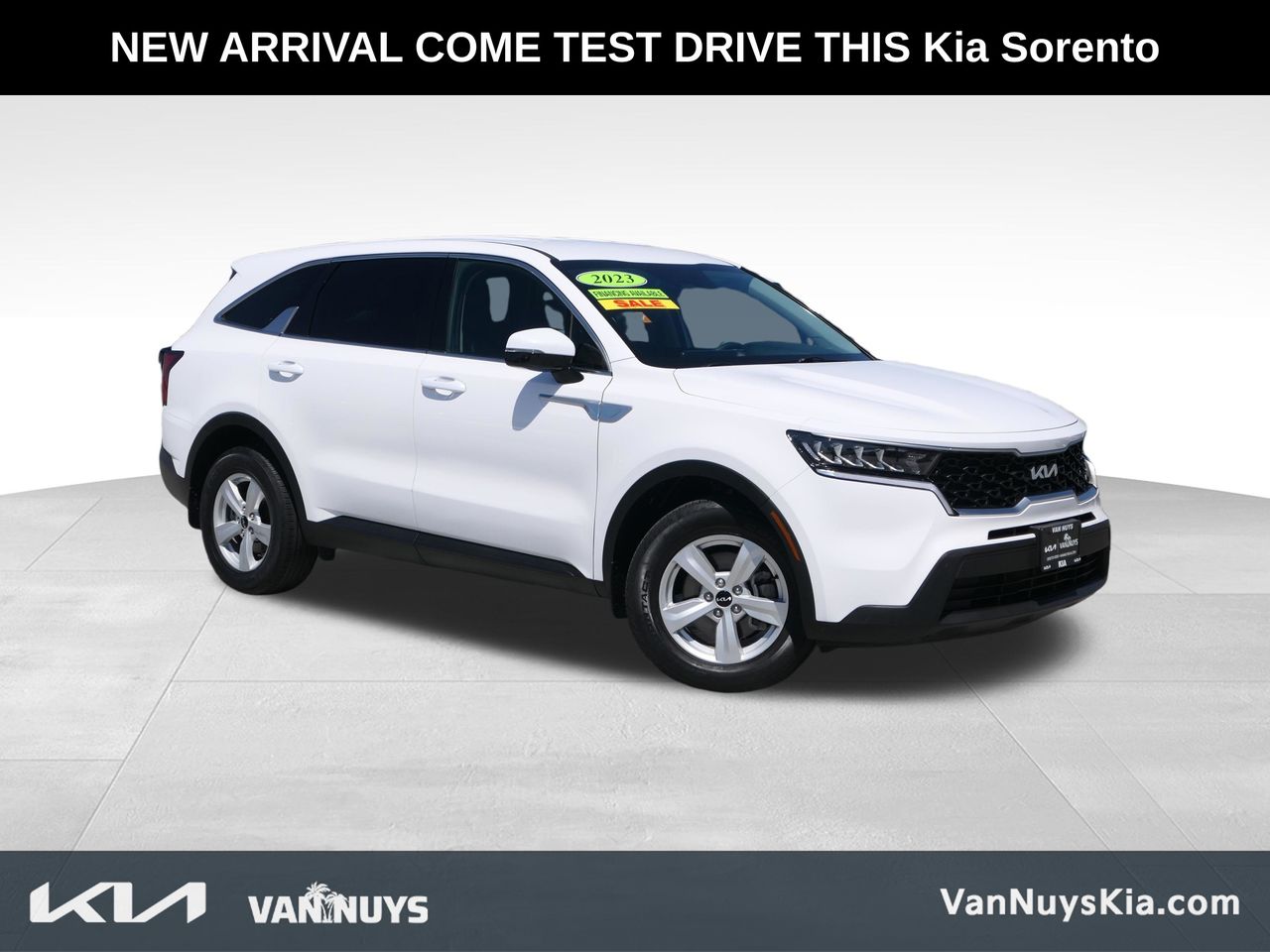 2023 Kia Sorento LX AT's photo